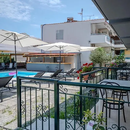 Maritina Aparthotel